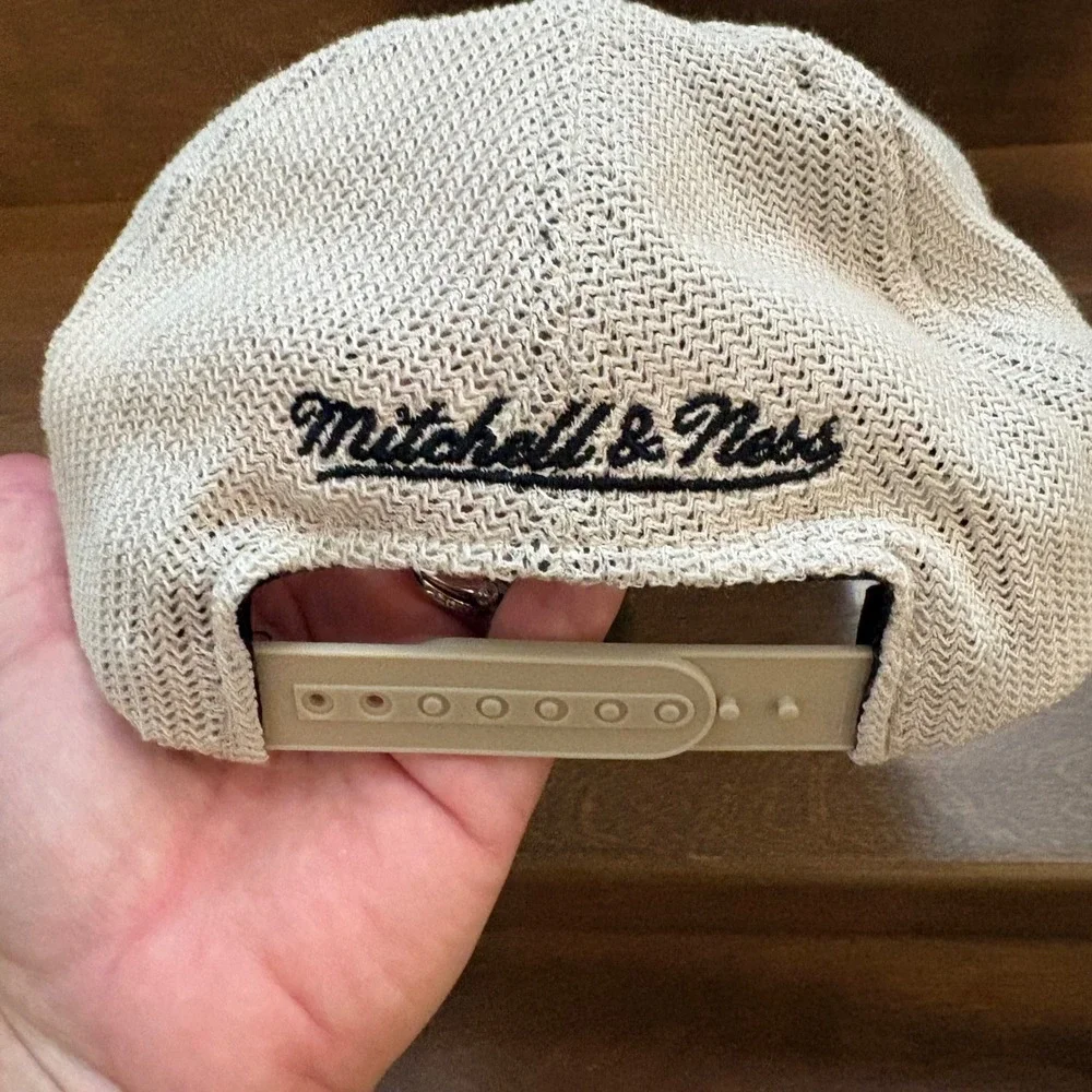Mitchell &‎ Ness Orlando Magic Snapback Hat Signed OSFA Black Trucker Cap NBA